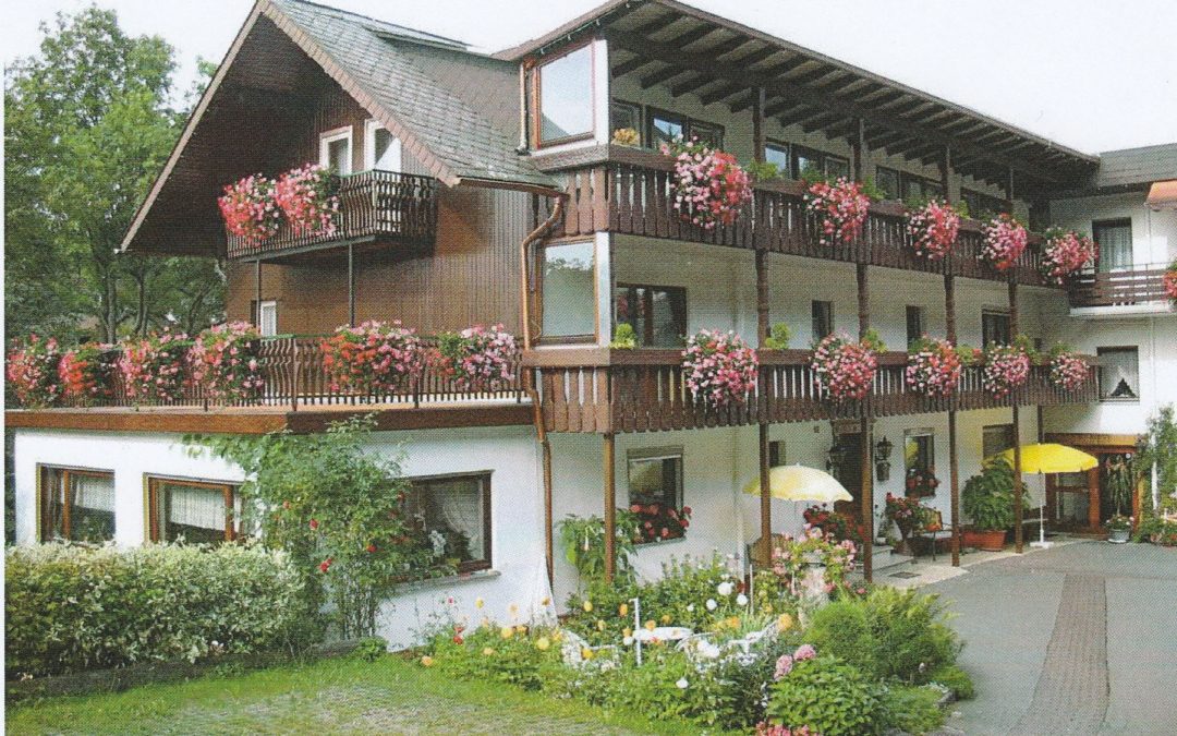 Wunderschöne ehemalige Pension in Naherholungsgebiet Bad Endbach zu verkaufen